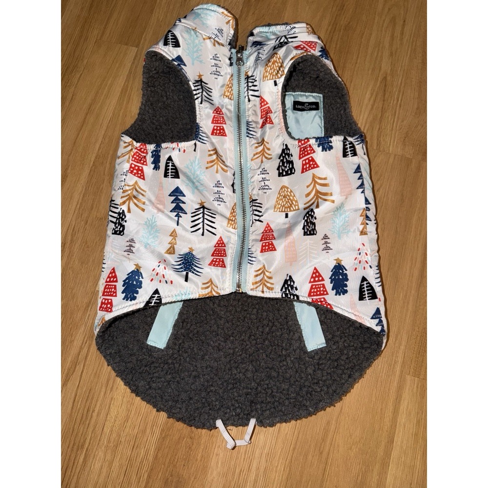 Lucy & Co Reversible Teddy Fleece Vest Dog/Cat Frosted Tree Size Medium EUC Warm
